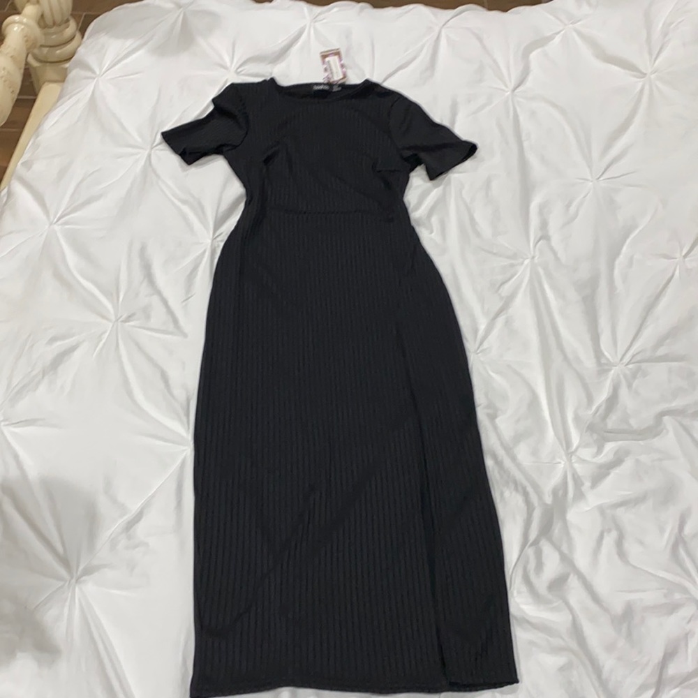 Jumbo rib split side dress in black